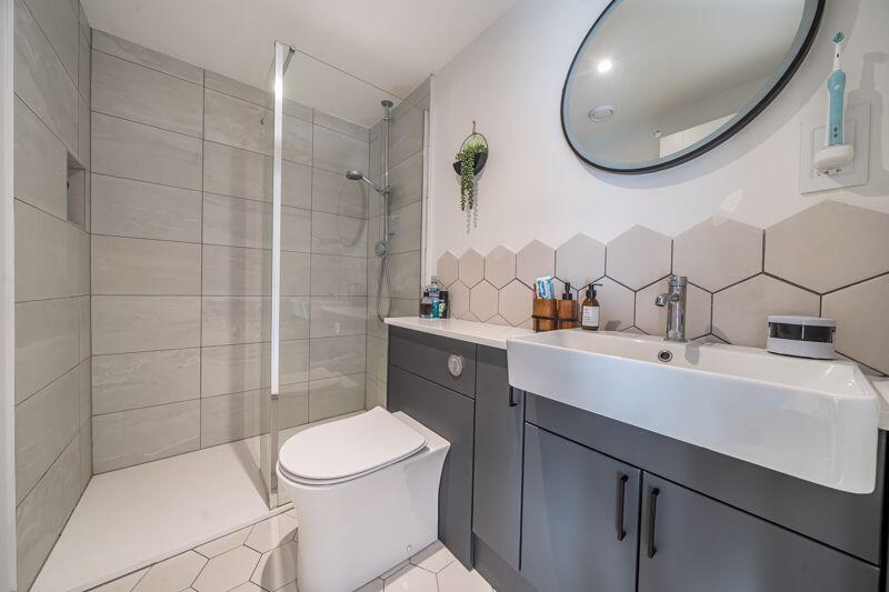 En Suite Bedroom Three