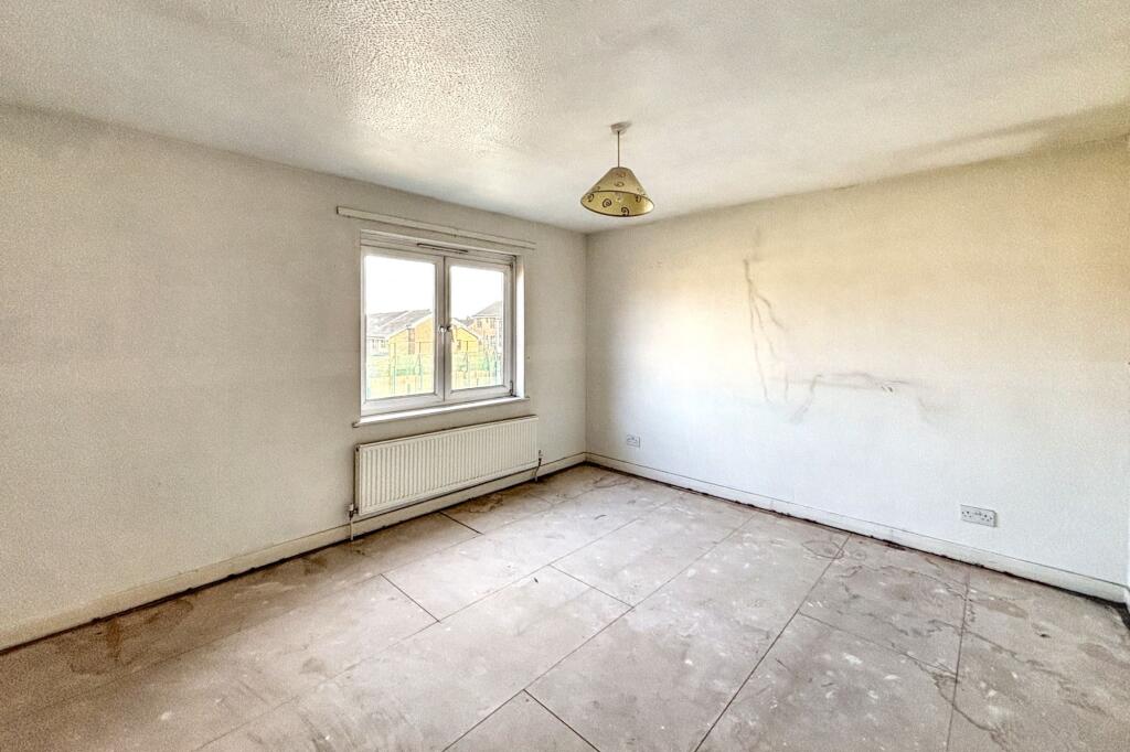 171 Medora Road, Romford, Essex RM7 7ET