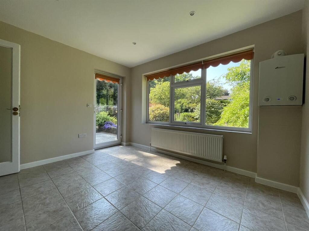 Garden or Family Room 2.jpeg