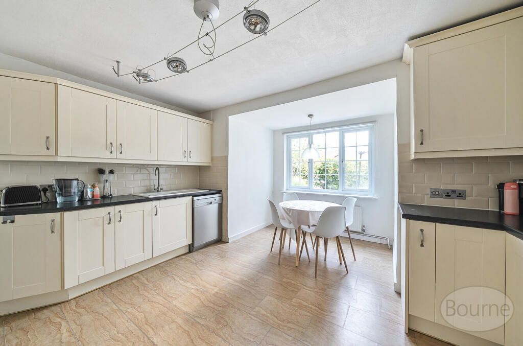 168551a5-d1c8-449...