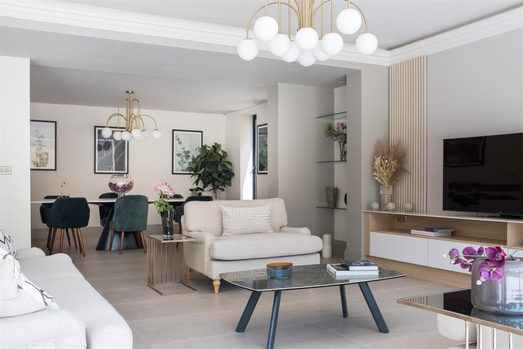 untitled (3 of 44).jpg