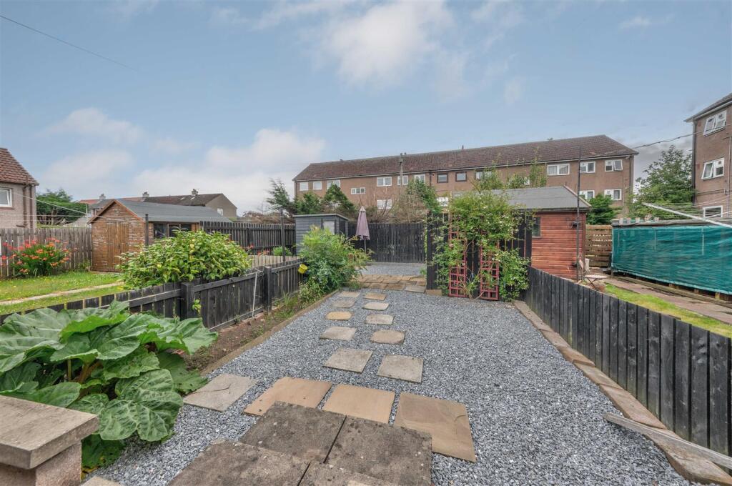 19 Craigmount Road Dundee-9.JPG