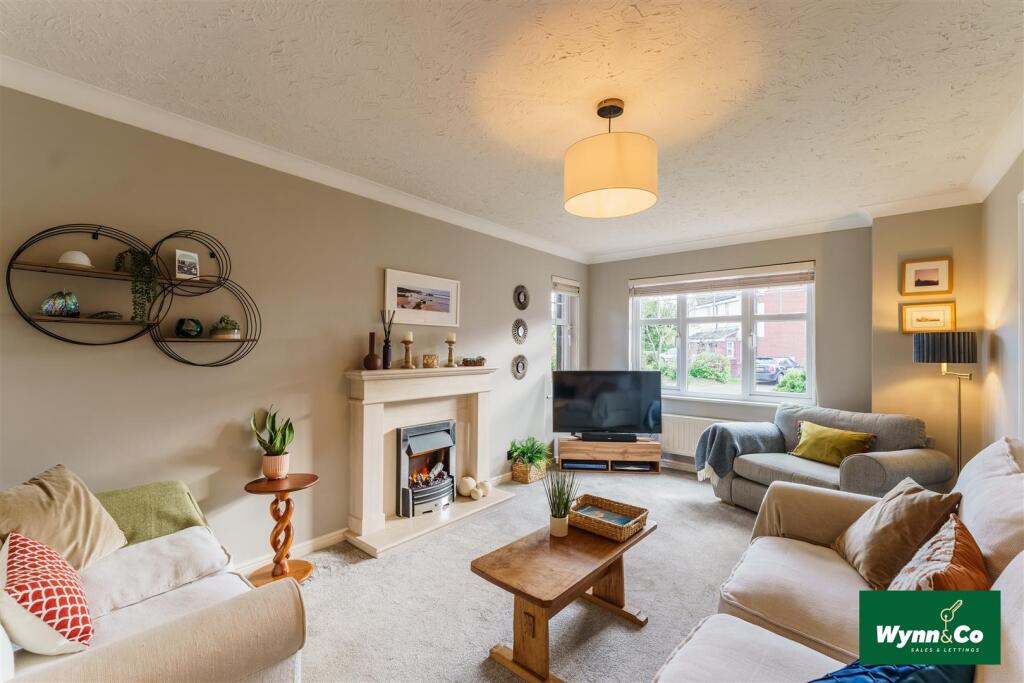 6 LONGBOW AVE-1050.jpg