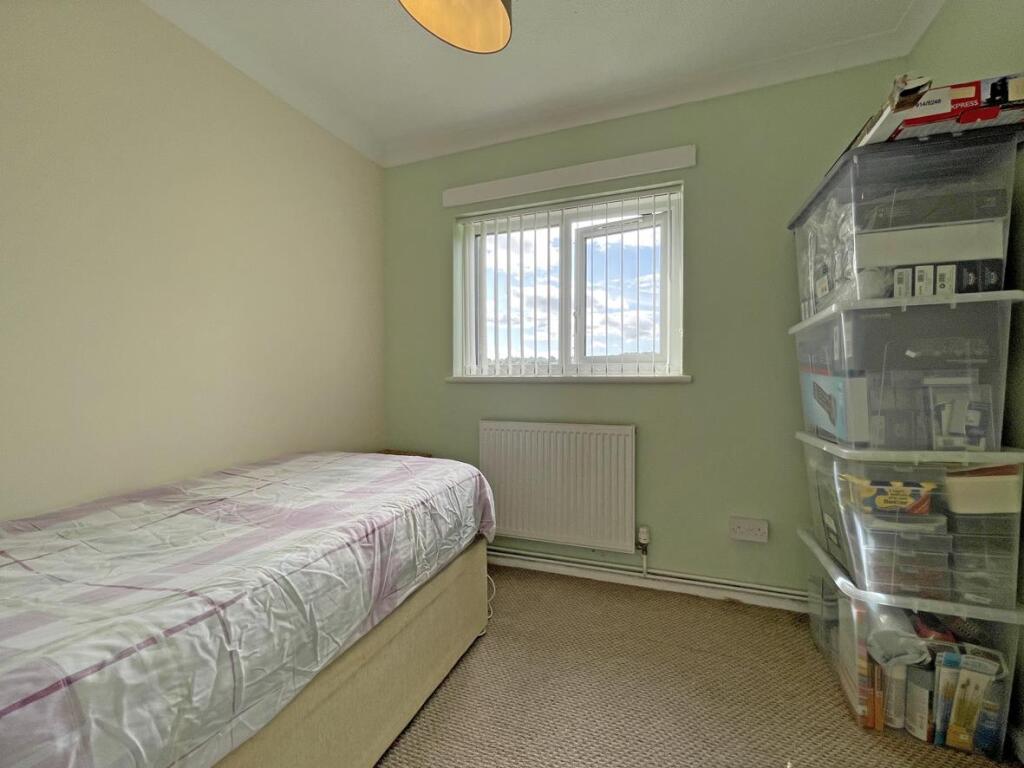 Congreve Gardens 7a Bed 3.jpg