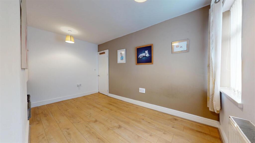 Richmond Avenue Bedroom