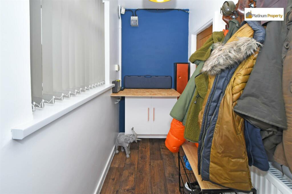 CLOAKROOM
