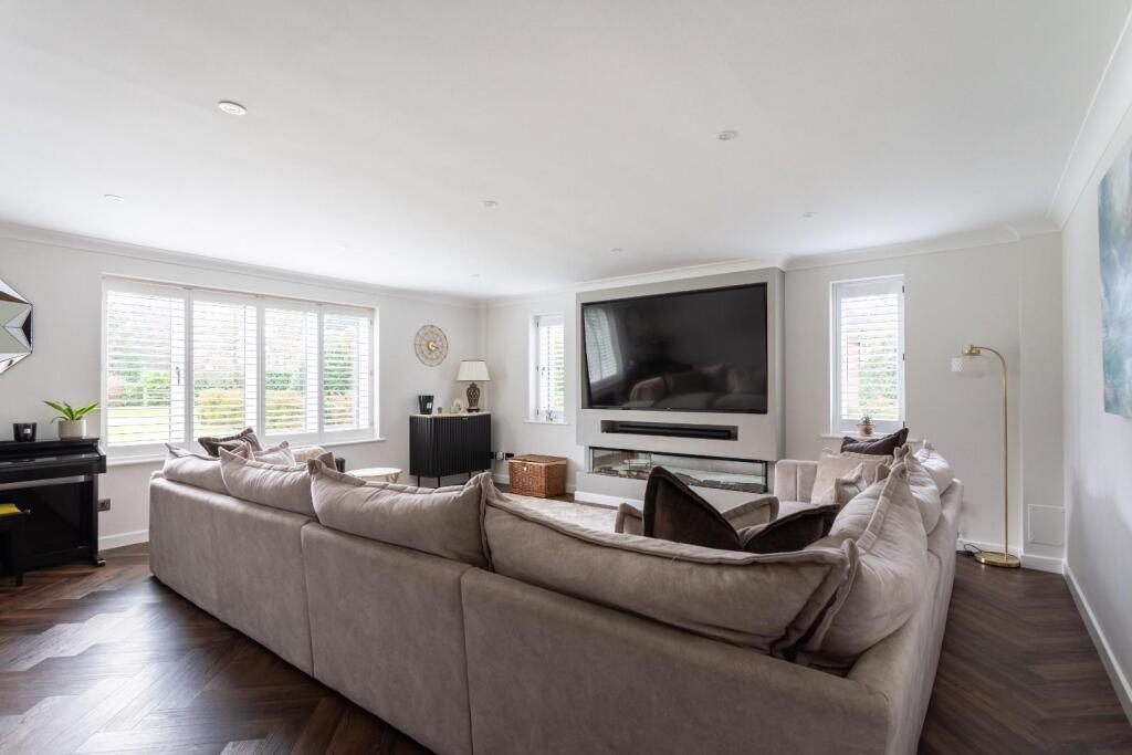 Silver Birches-7.jpg