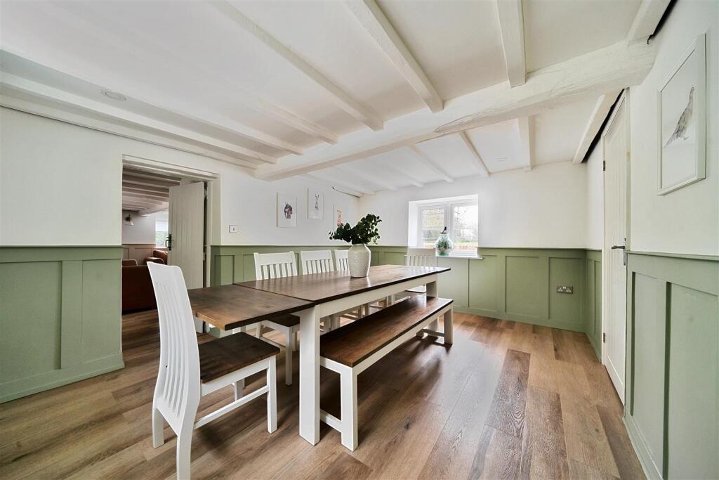 Apricot Cottage