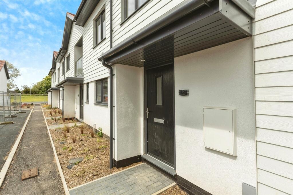 Plot 18 - The Ash