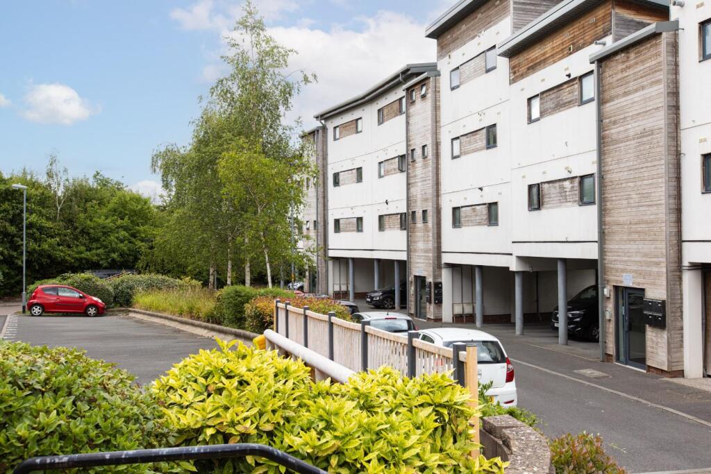 55 Weavers Mill Close, BS5-18.jpg