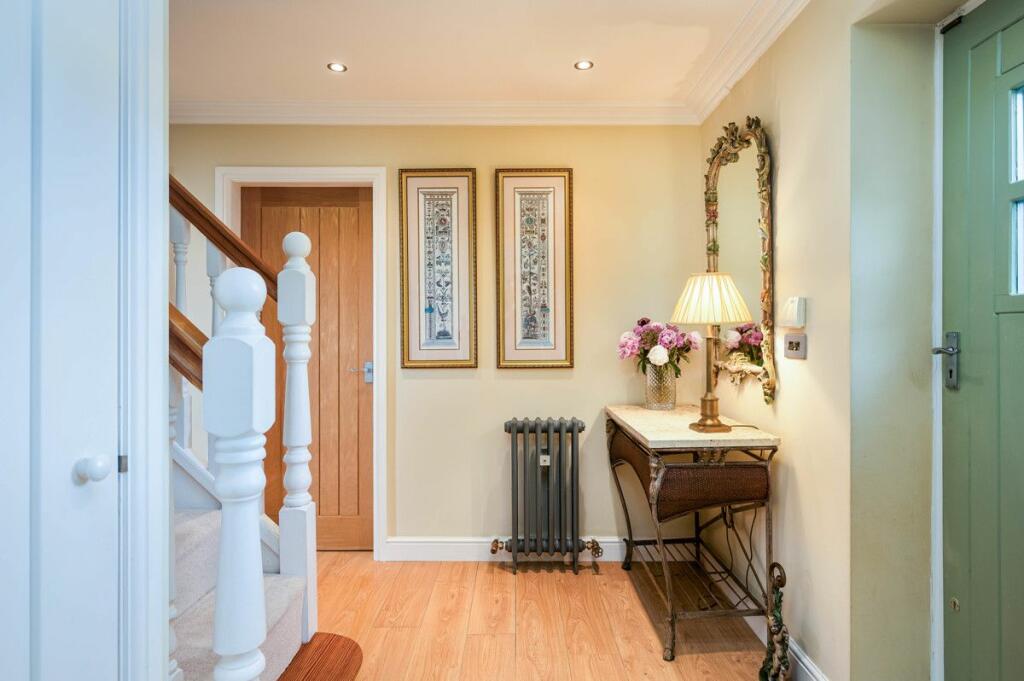 Hall way 