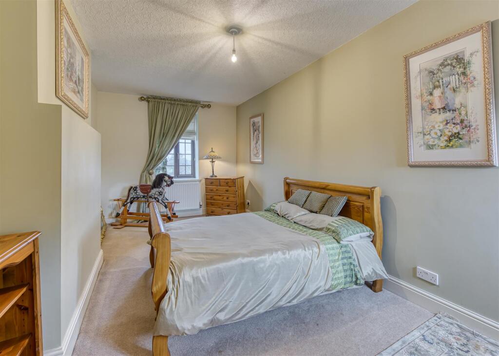 Hammerton House-bed3.jpg