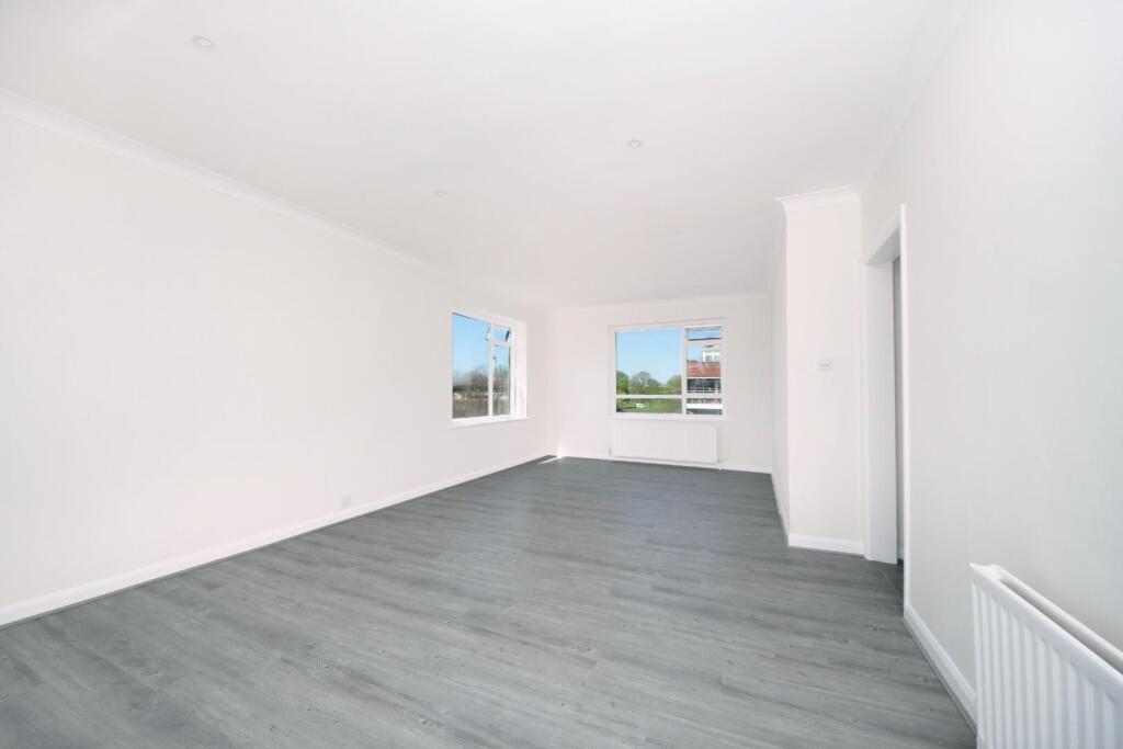 Gv- 26 Gunnersbury Manor (7).jpg