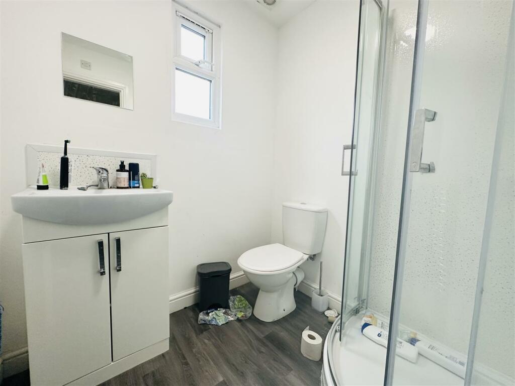 Bathroom 5
