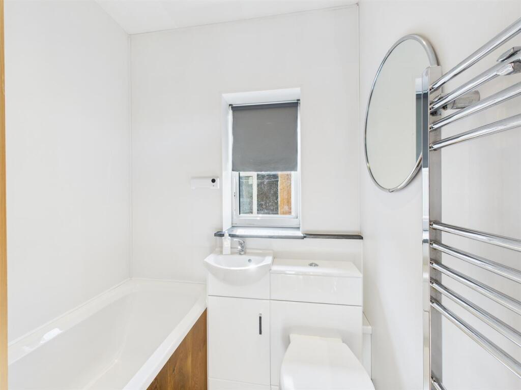 Annex bathroom