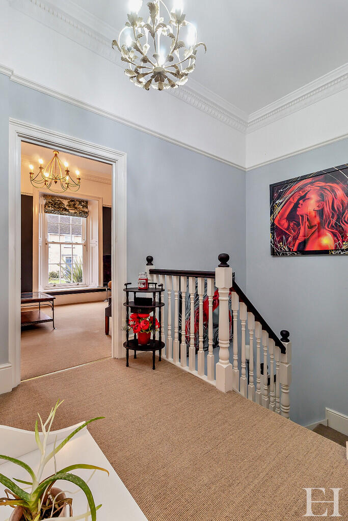 8634016-interior0...