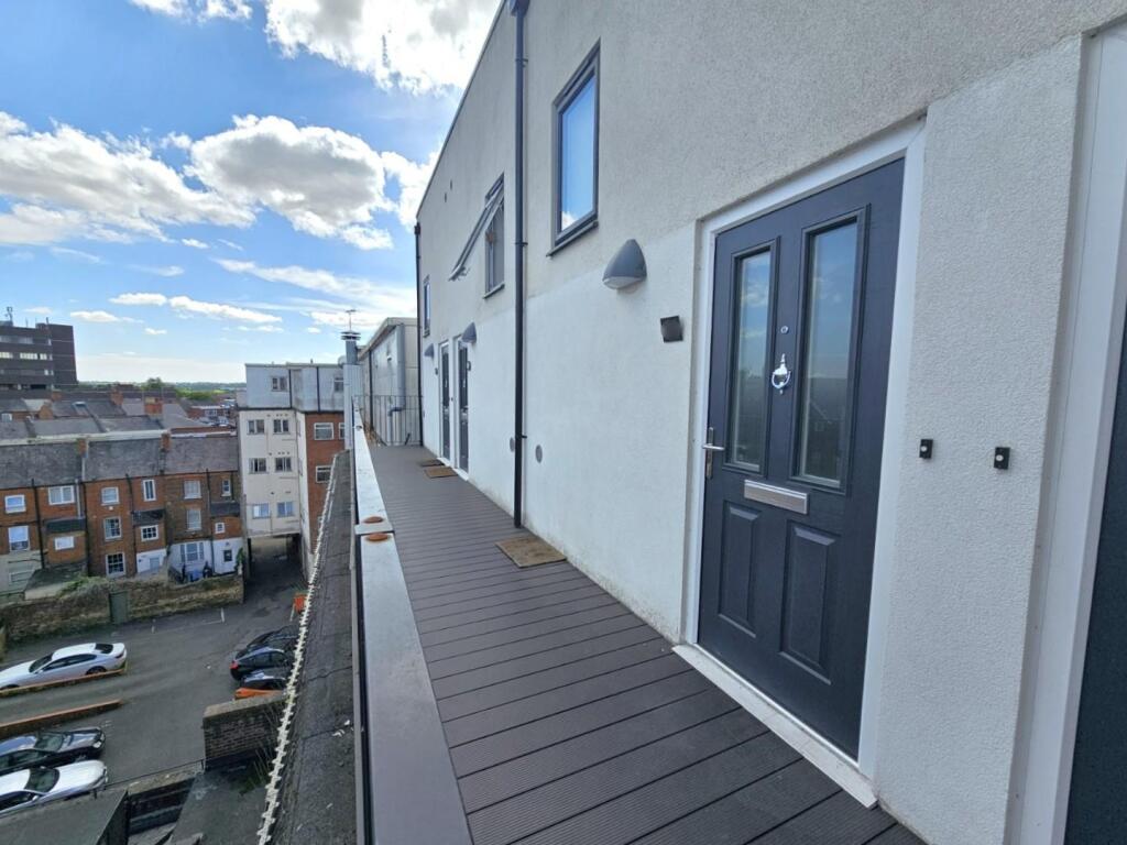 Flat entrance.jpg
