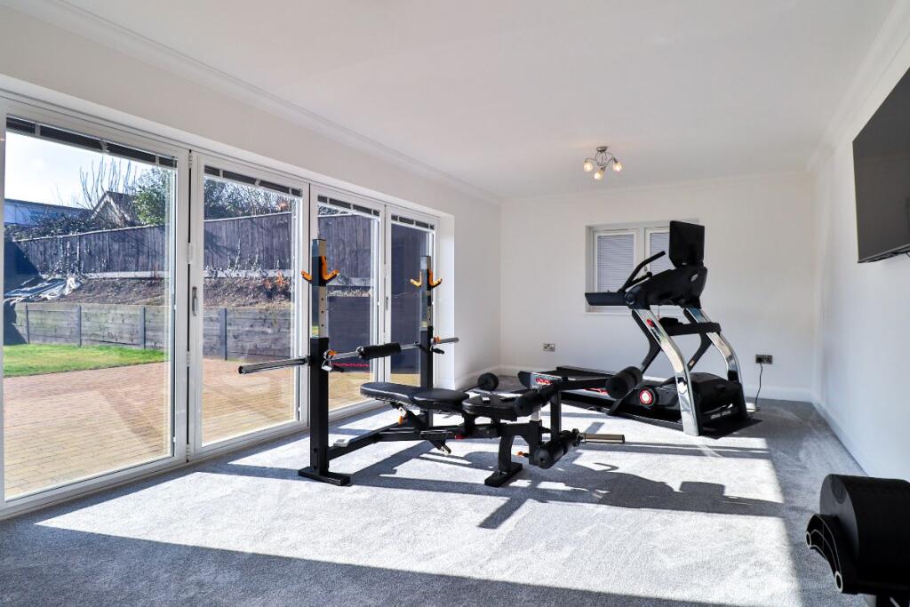 Dining Room/Gym