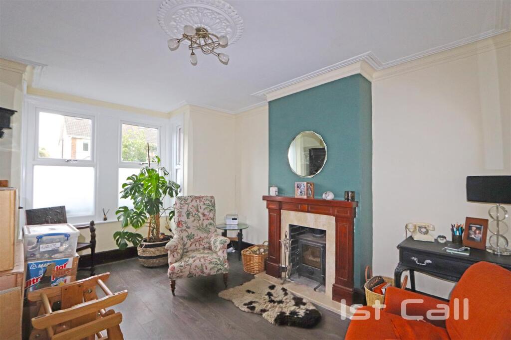 Front Lounge