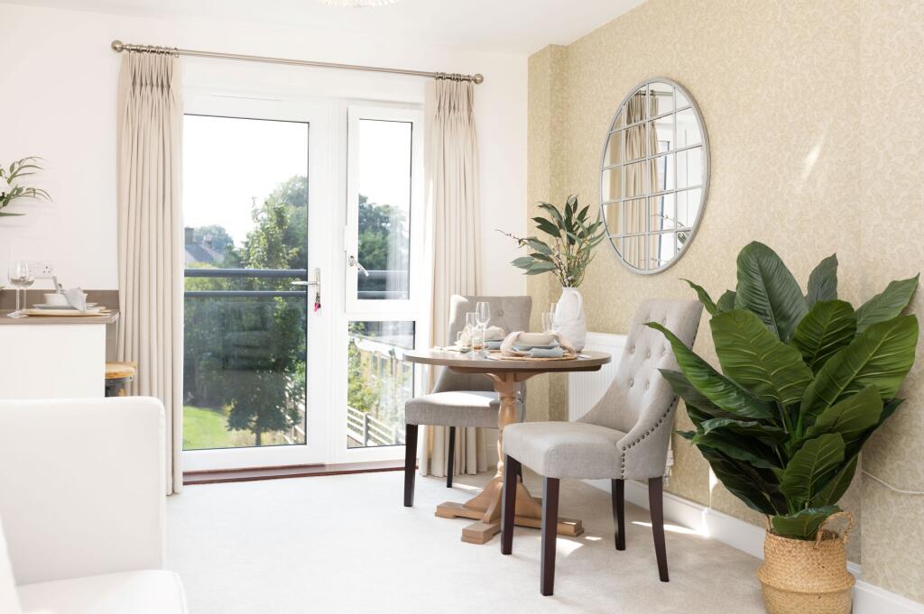 Show home dining area