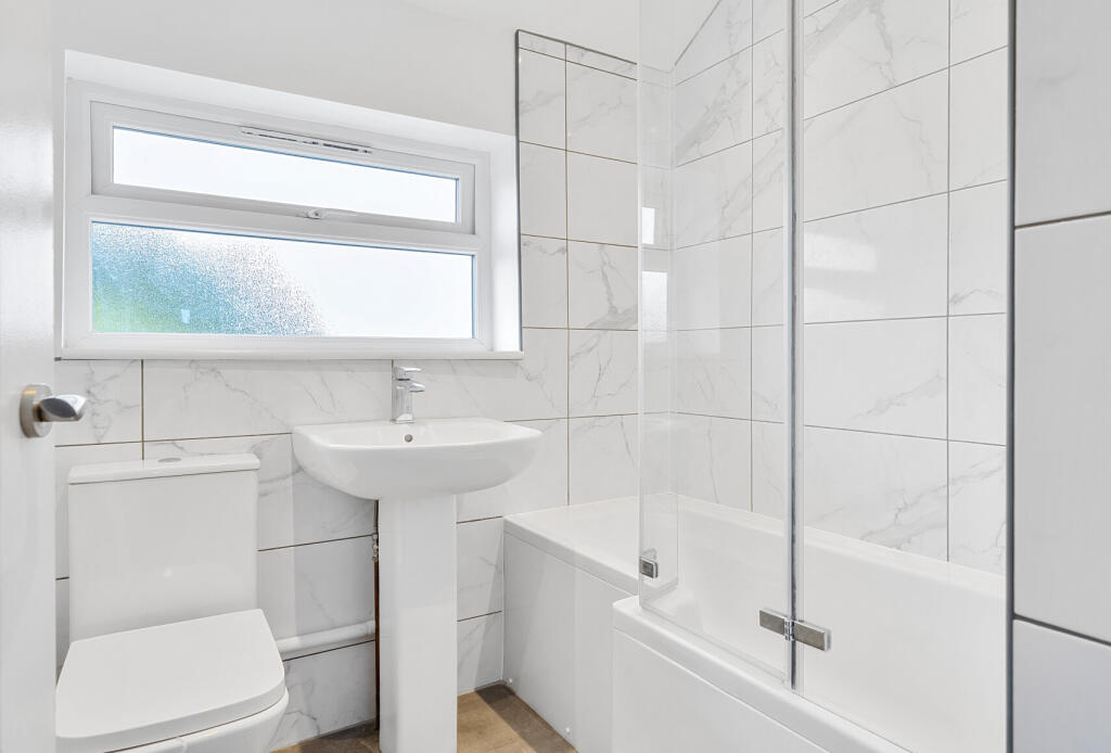 1341252-24-68a4b4...