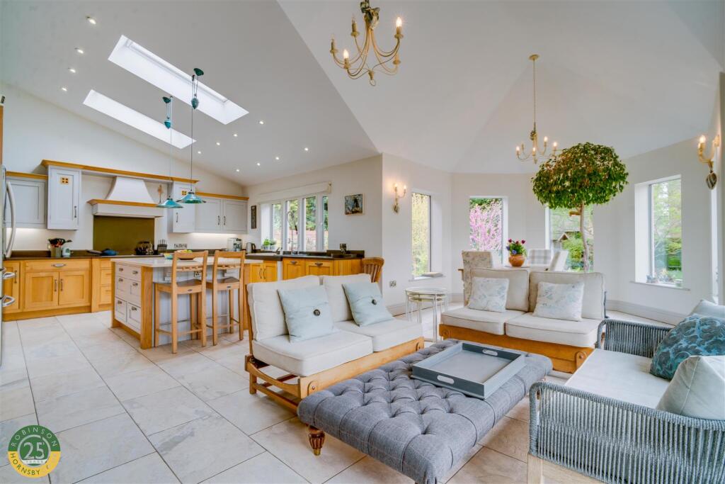 Kitchen Diner  1.jpg