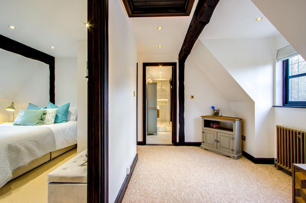 1st Floor Landing 2