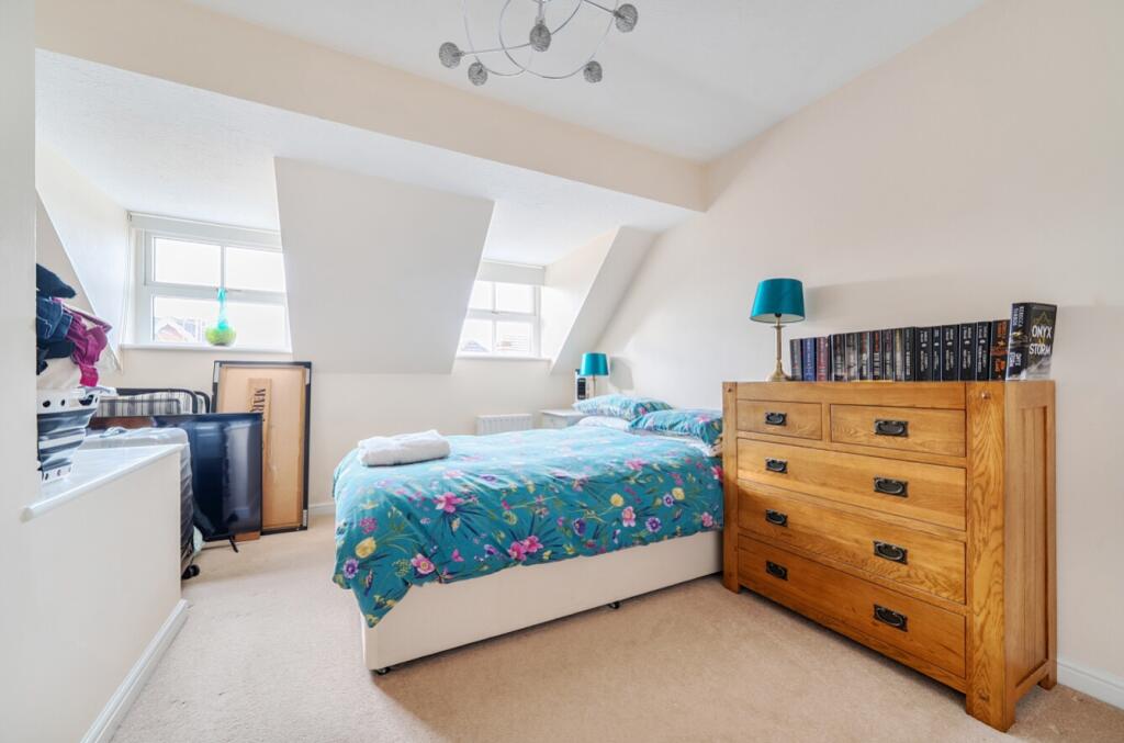 1375402-21-69135ce60bdf6