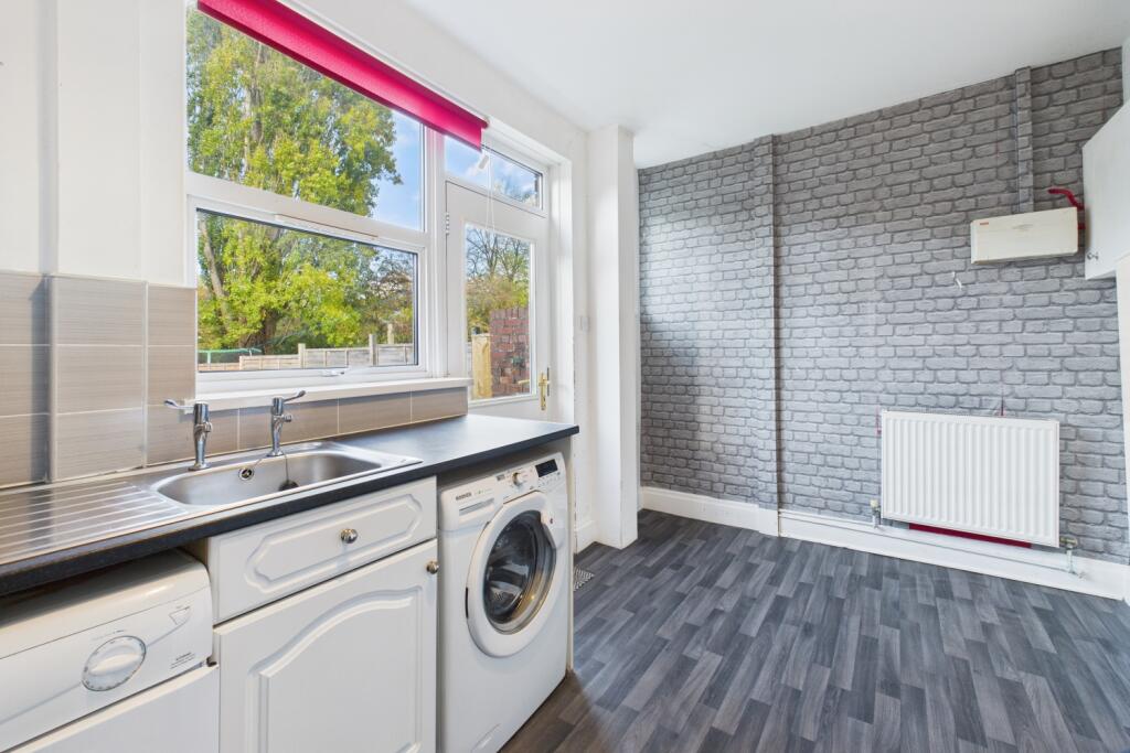 Rawdon Avenue - Kitchen Diner