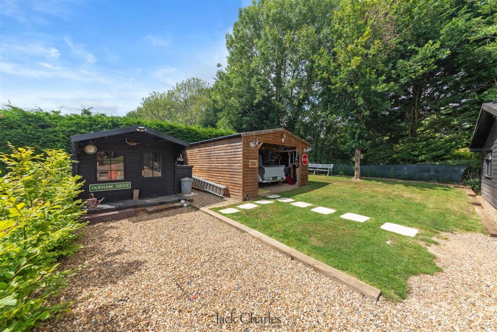 Curtis Stables 31.jpg