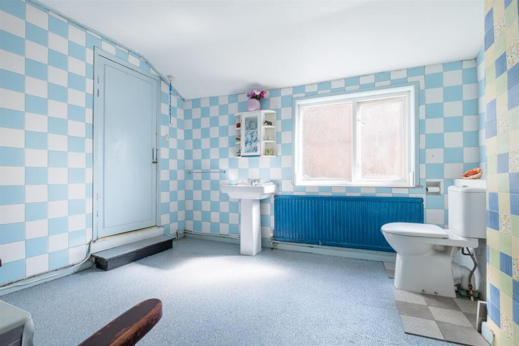 untitled (20 of 25).jpg