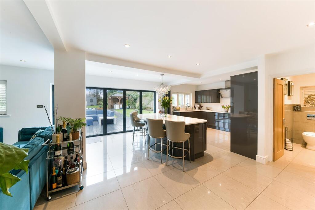 BEECHFIELD, (21).jpg