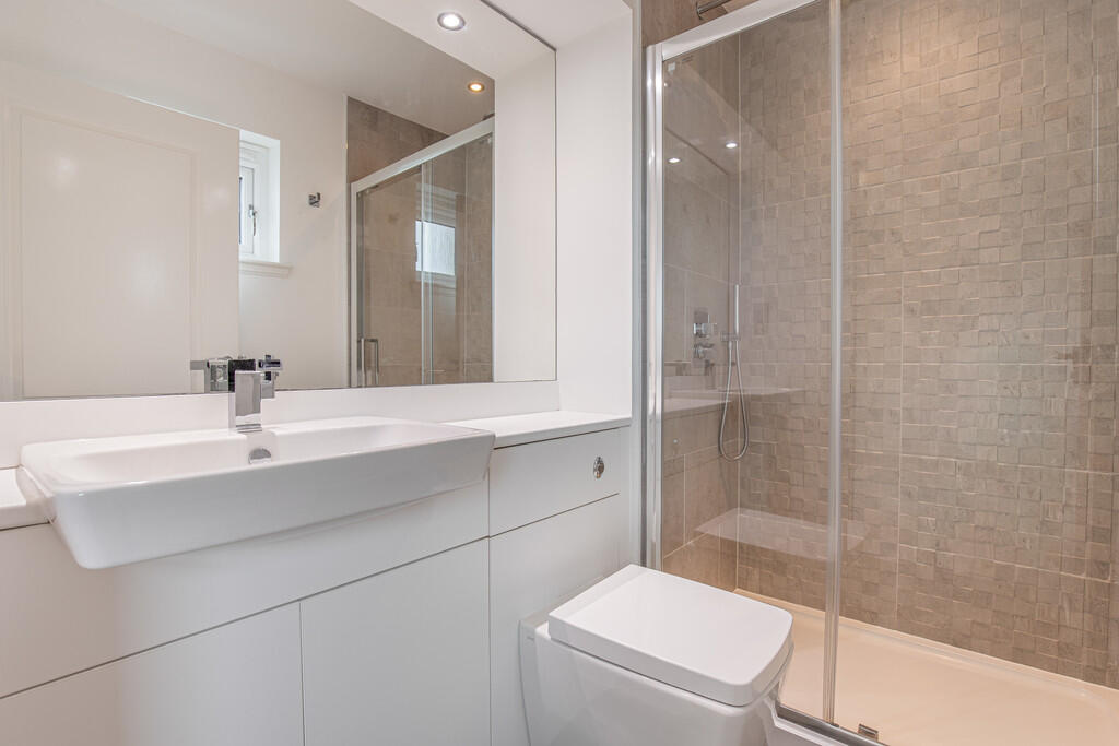 Bed1Ensuite
