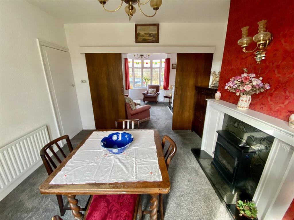 Bramleys Estate Agents - Glebe Gate - Mirfield (18