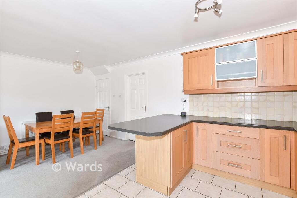 Kitchen/Breakfast Area