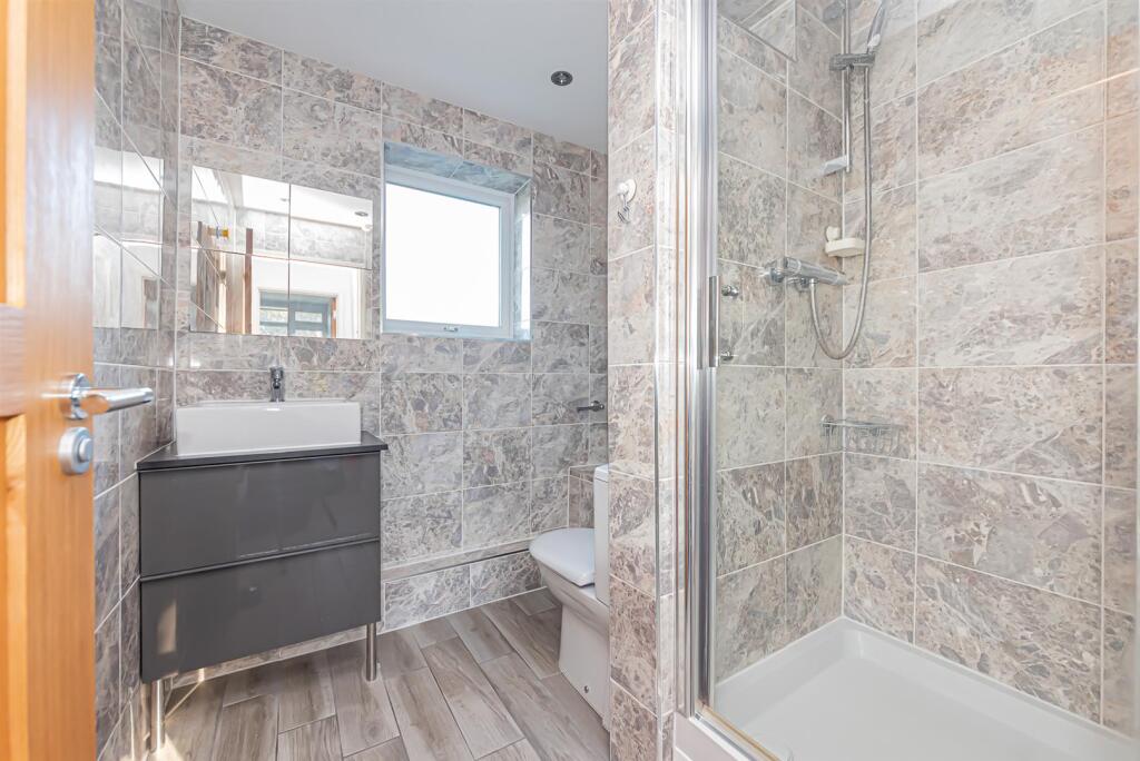 6 Birch Court (6).jpg