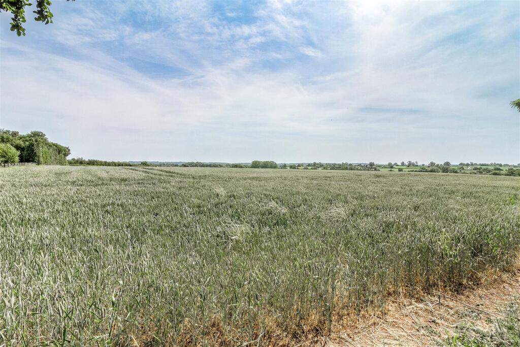 Hurley Common Hurley