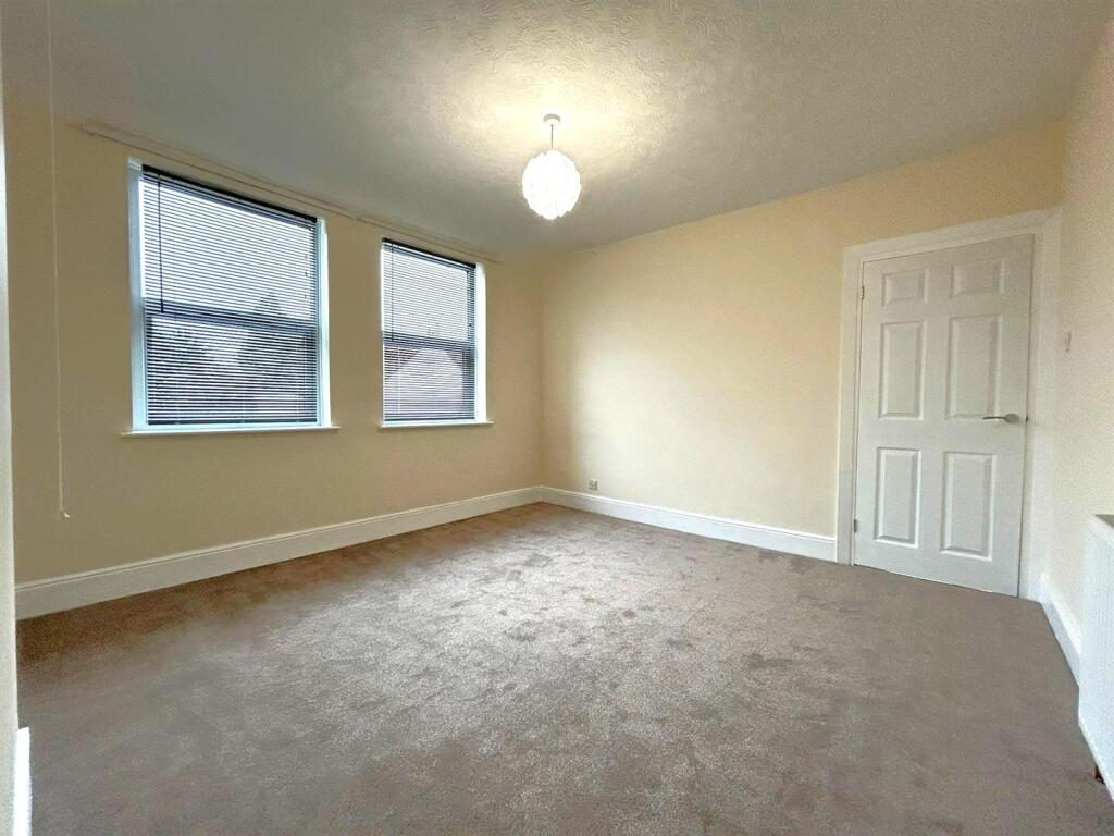 1000017400.jpg