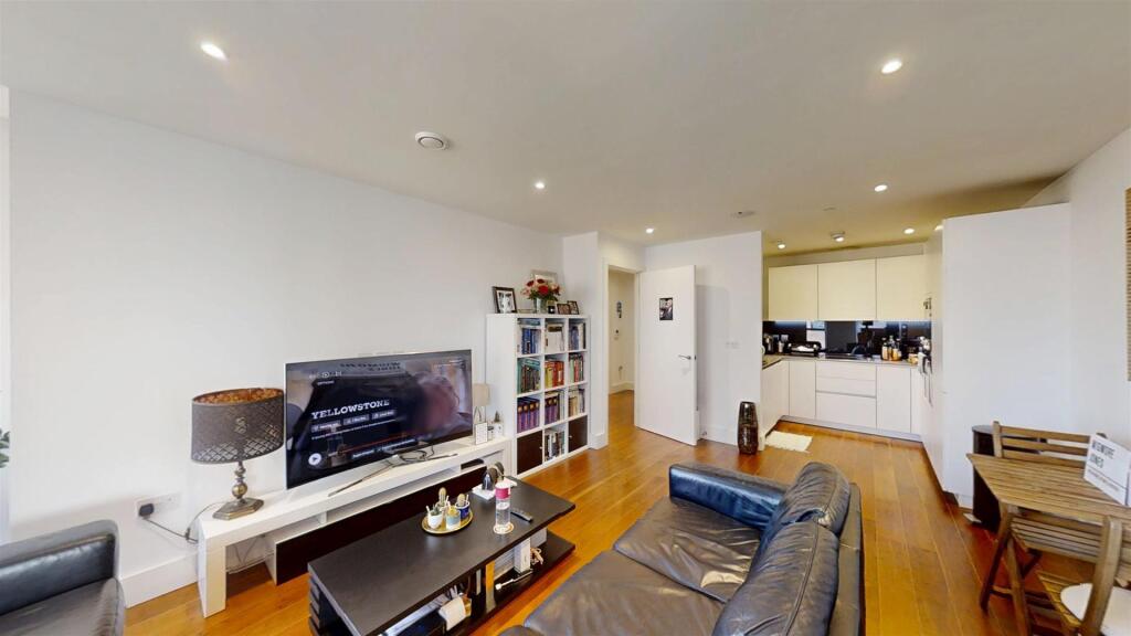 121-Upper-Richmond-Road-Putney-SW15-02272025_10535