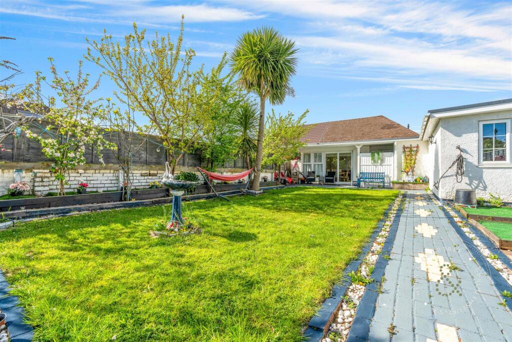 Tyn Y Parc Hern and Crabtree (20)-min.jpg