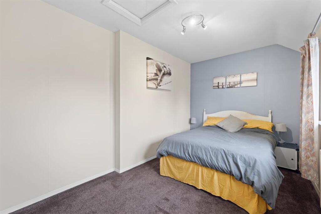 43 Addlington Avenue-08.jpg