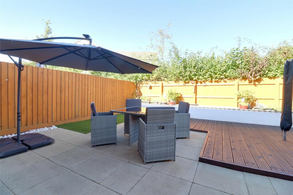 Hantone Close, Chivenor, EX31