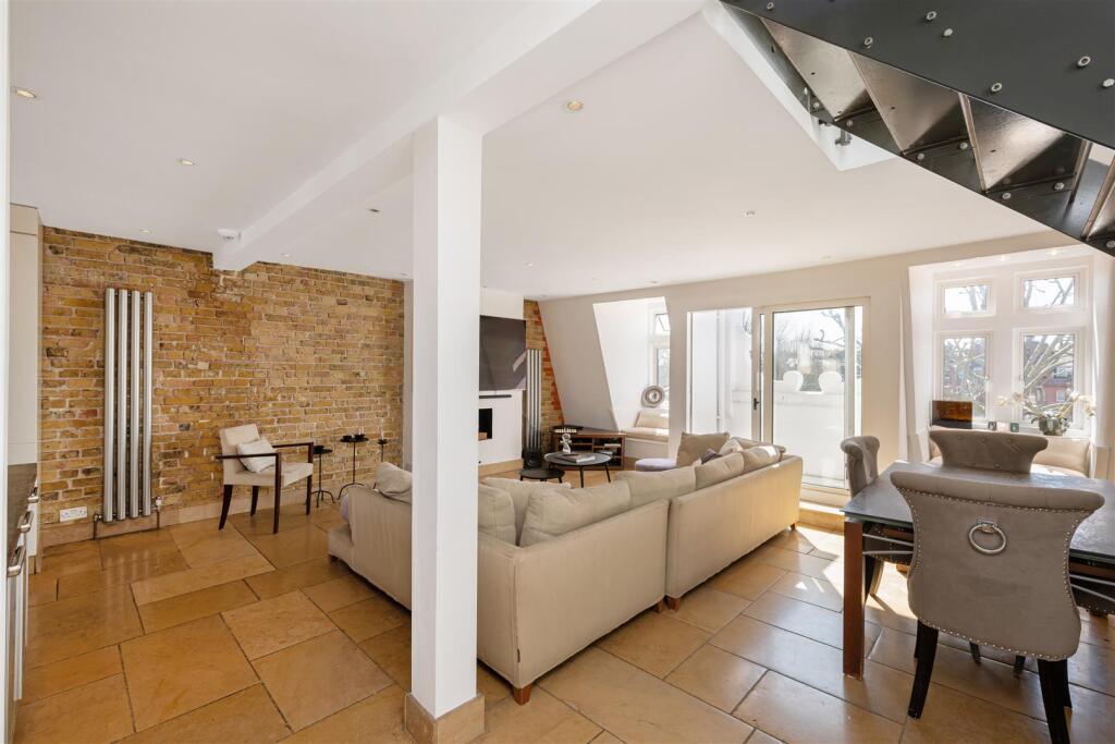 5, 13 Lennox Gardens Hi-6.jpg