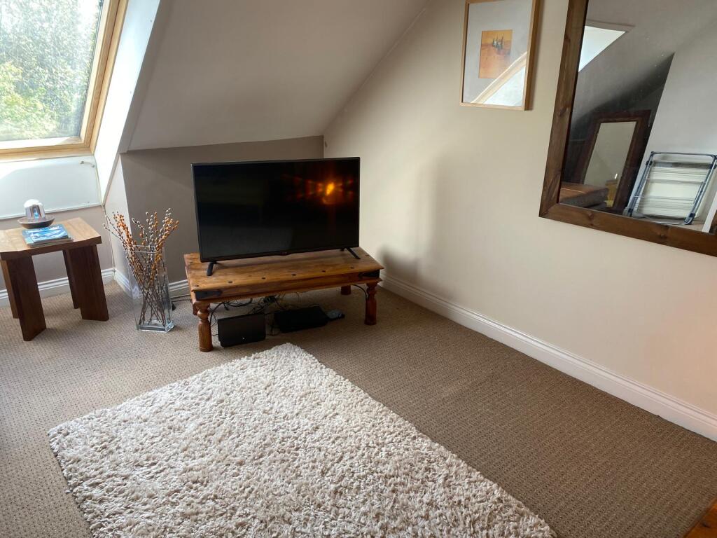 Lounge 1