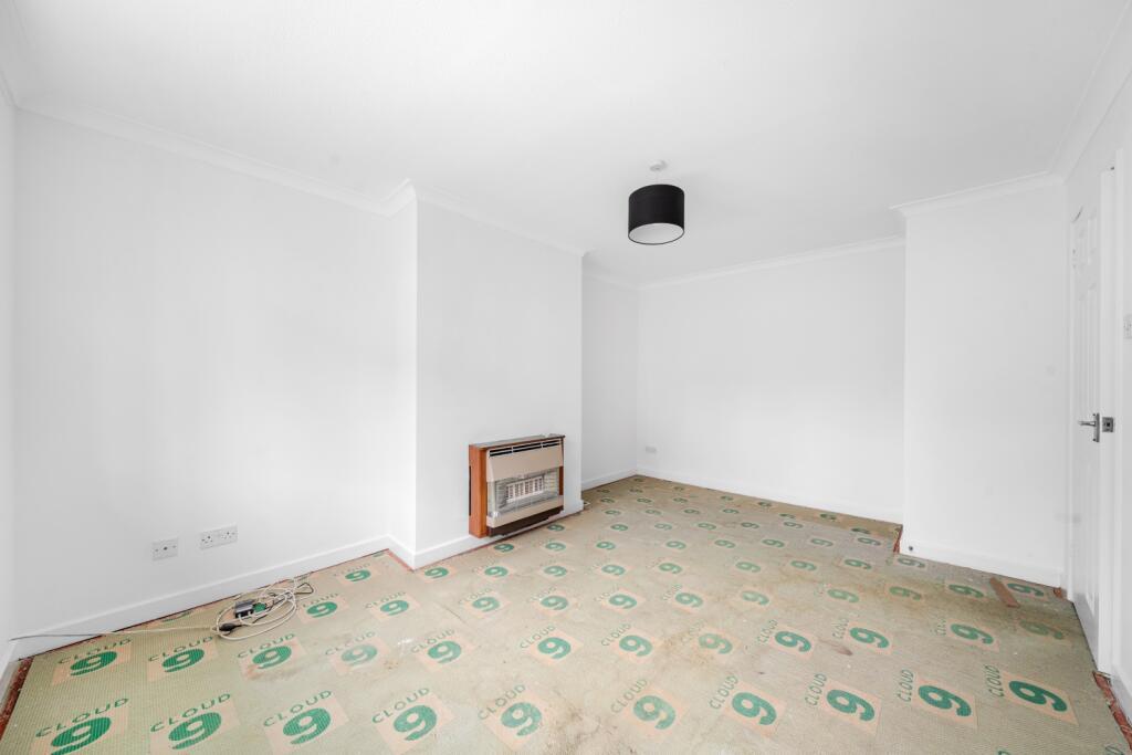 1361259-16-68dbd4f901706