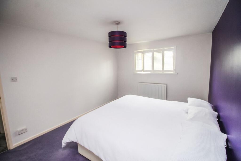 Bedroom One Pic 2.