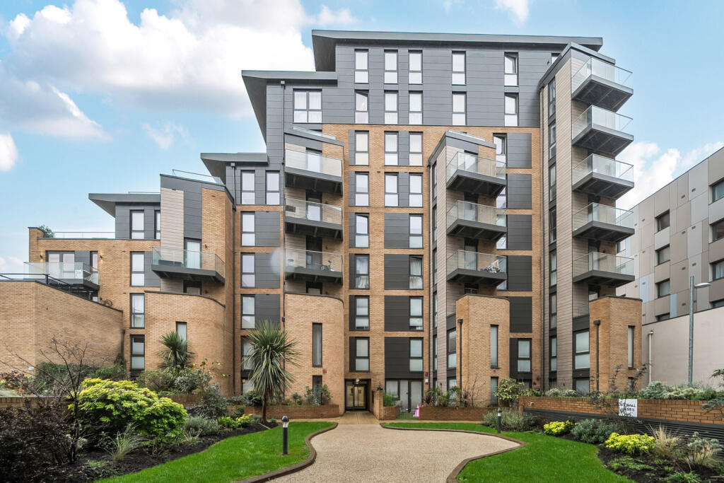 1374403-1-691736d...