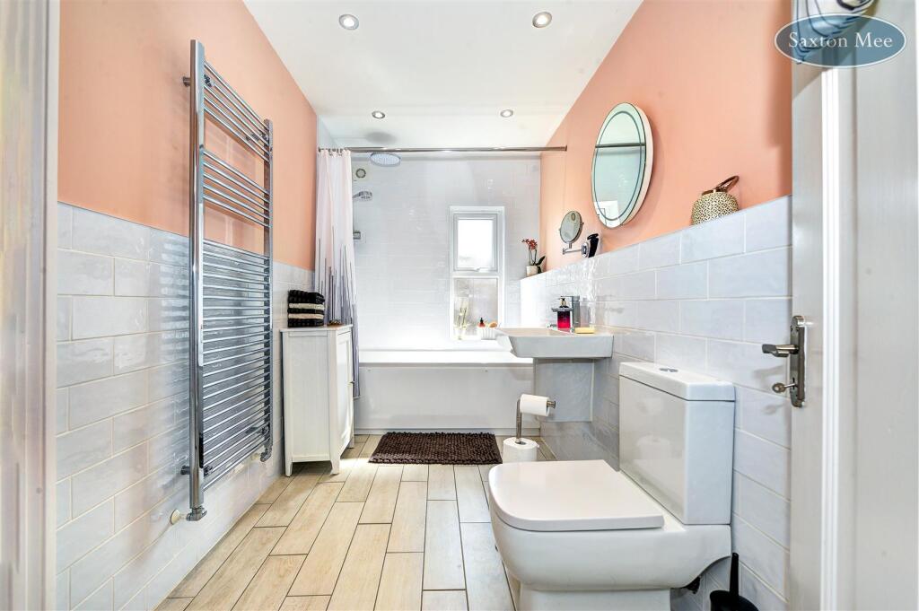 35 duncanbathroom 8072.jpg