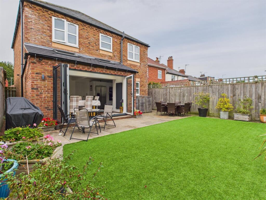 Garden: