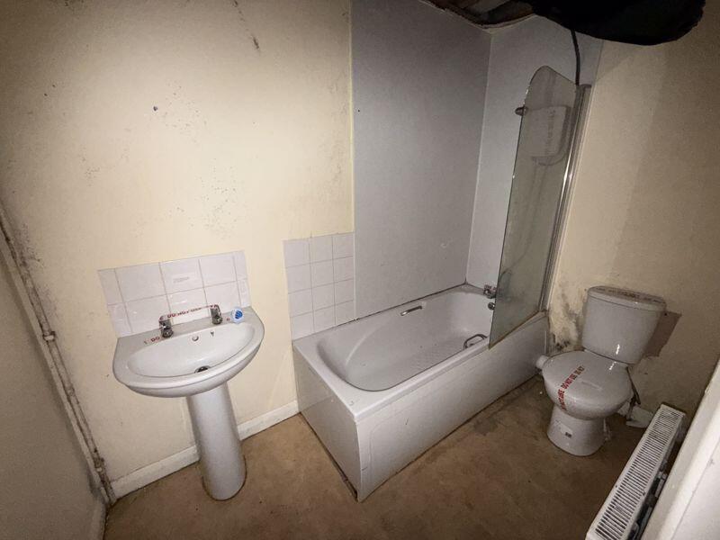 Ground Floor Bathroom